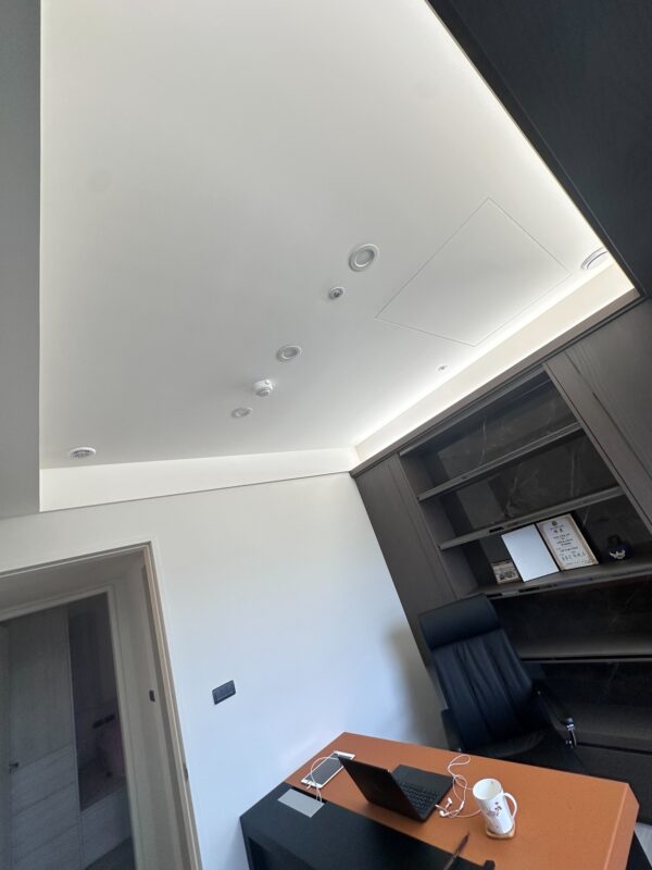 沃特奇 × 樓閣室內設計DH全熱除濕一體機安裝案例分享|打造安心入住的第一步(辦公室圖)